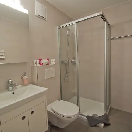 Haus Matten, Breithorn 아파트 *