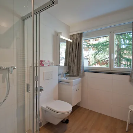 Haus Matten, Breithorn شقة